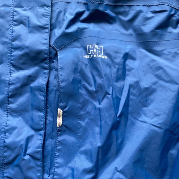 Helly Hansen water/wind resistant zip up - Picture 2 of 7